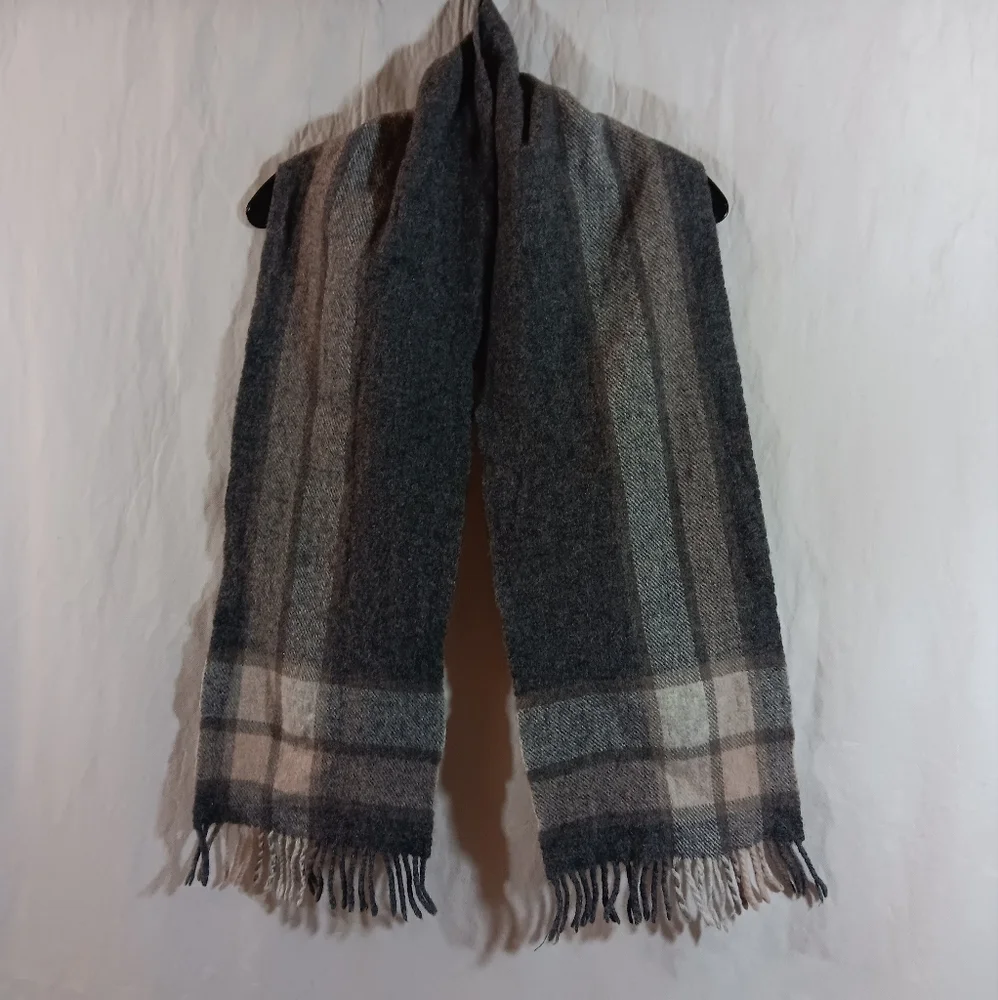 Foxford Gray Lambswool Scarf Plaid Ireland Mens Womens Unisex